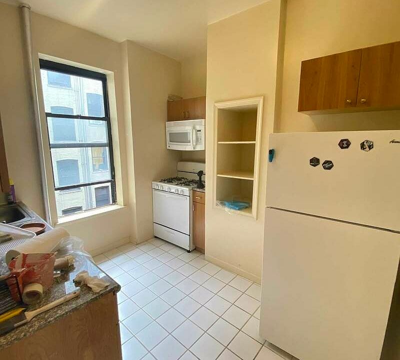 1st image of 203 Underhill Ave APT 5D