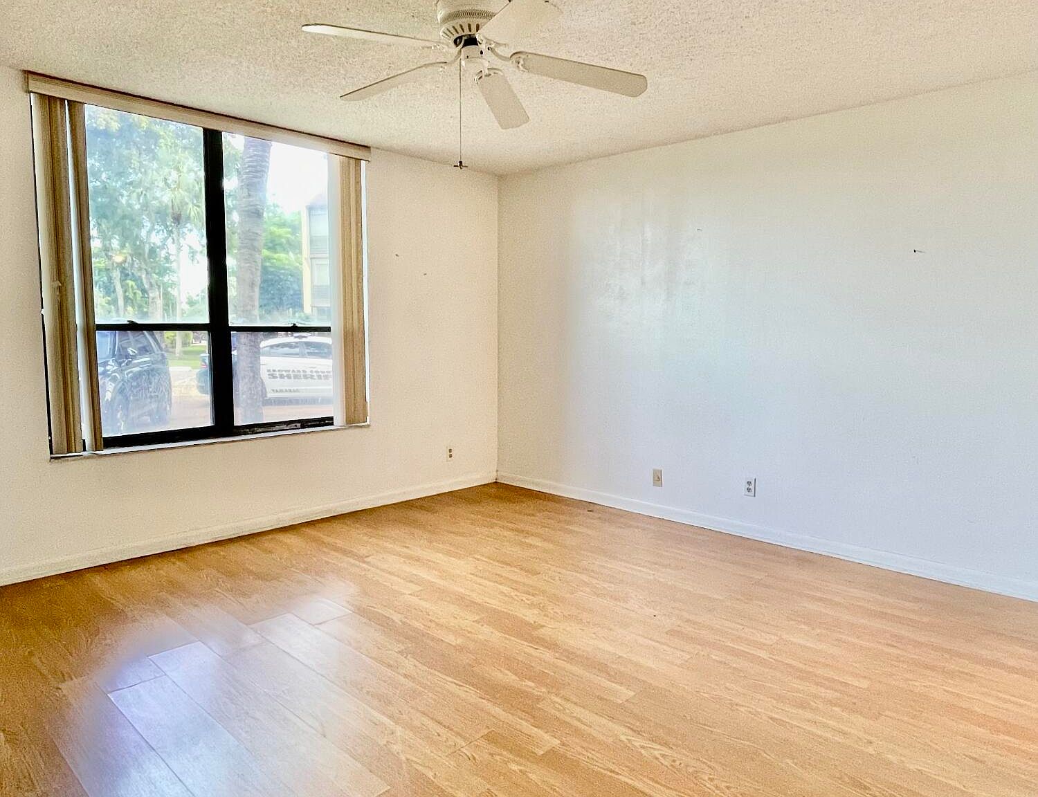 6451 N University Drive #107