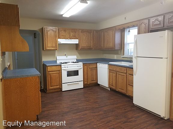 4th image of 545 Forest Hill Dr
