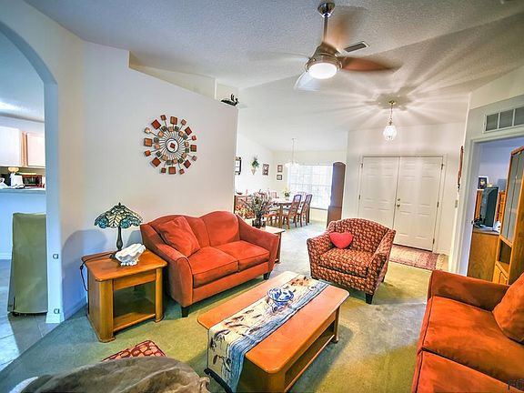 4th image of 18 Pineland Ln