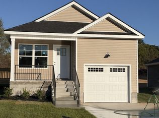 122 Alabama Ave, Oak Grove, KY 42262