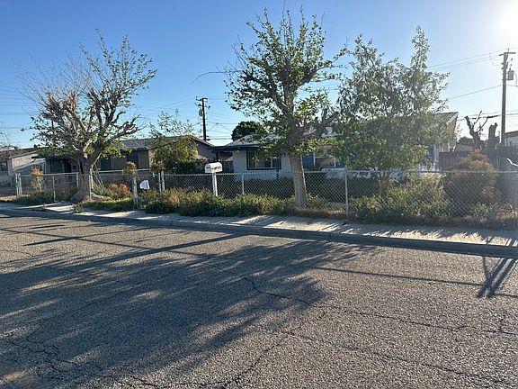 2nd image of 330 S 3rd St