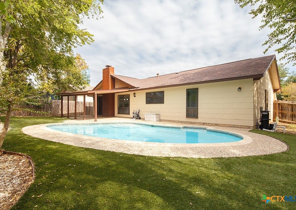 1st image of 11429 Golden Oak Trl