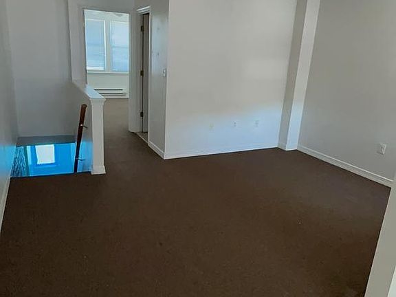 5th image of 4757 Rorer St