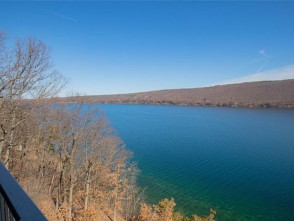 2nd image of 153 Cliffside Dr