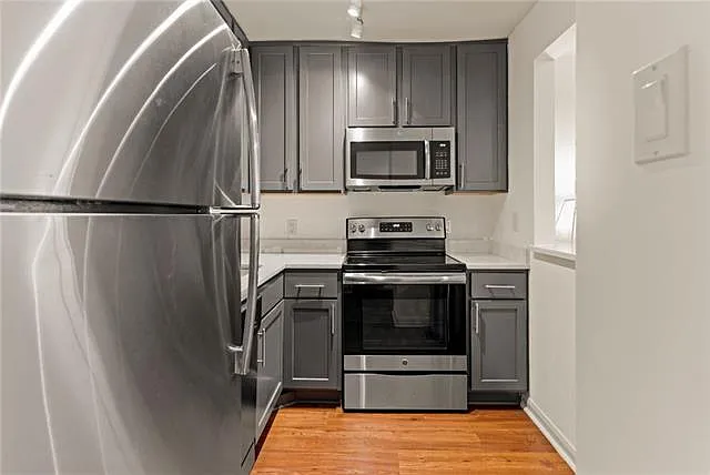 1765 Coliseum St #303 — Photo 18