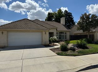 2057 E Ryan Ave, Fresno, CA 93720