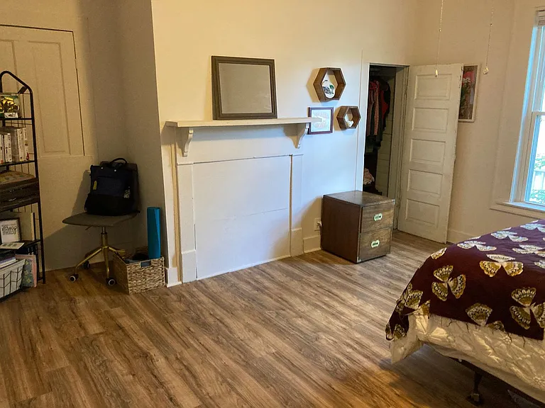 410 Gray Ave — Photo 5