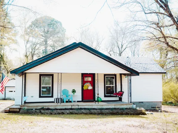 1000 Kenwood Rd, Benton, AR 72019