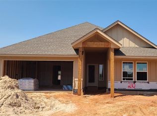 210 Juniper Ct, Noble, OK 73068