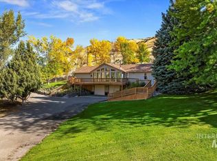 2444 Rock Creek Rd, Hansen, ID 83334