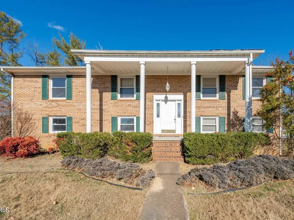 1401 Woodmont Dr, Greeneville, TN 37743