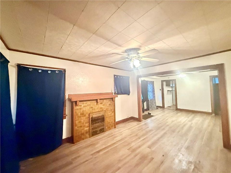 2nd image of 5818 Prospect Ave