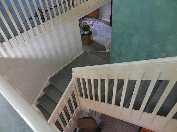 Stairs to Main
