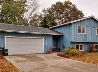 3014 19th St S, Fargo, ND 58103
