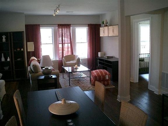 3rd image of 1230 Elmwood Ave #E1
