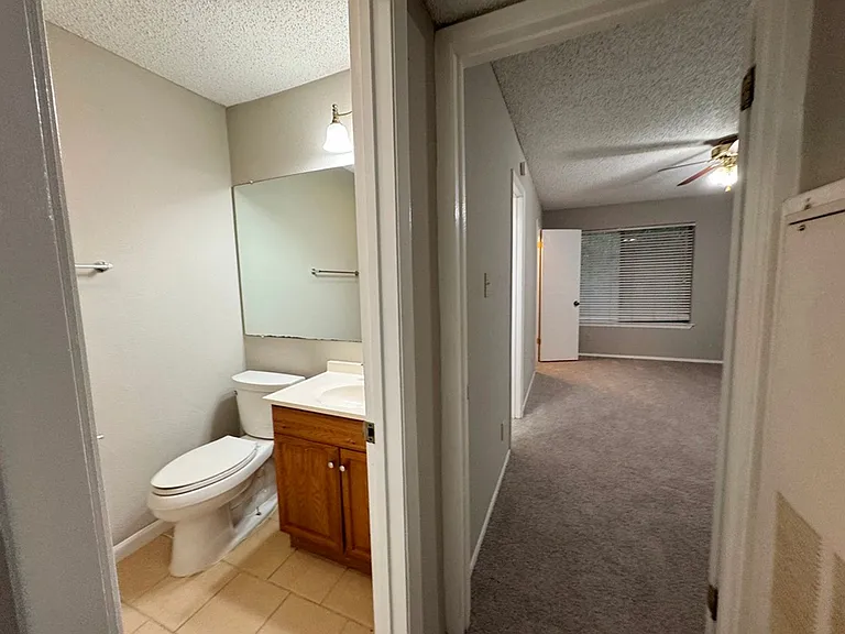 9502 Quail Village Ln — Photo 34