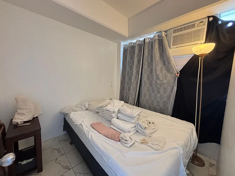 931 University Ave #309 — Photo 9