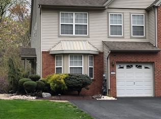 510 Jason Dr, Southampton, PA 18966