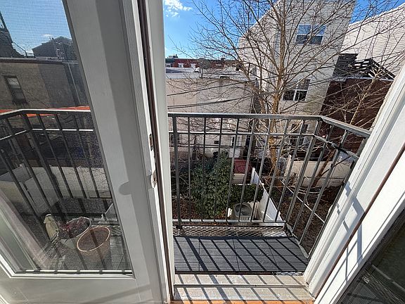 4th image of 1910 Christian St APT C
