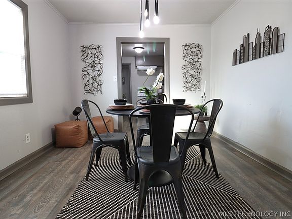 4th image of 3203 E Oklahoma Pl