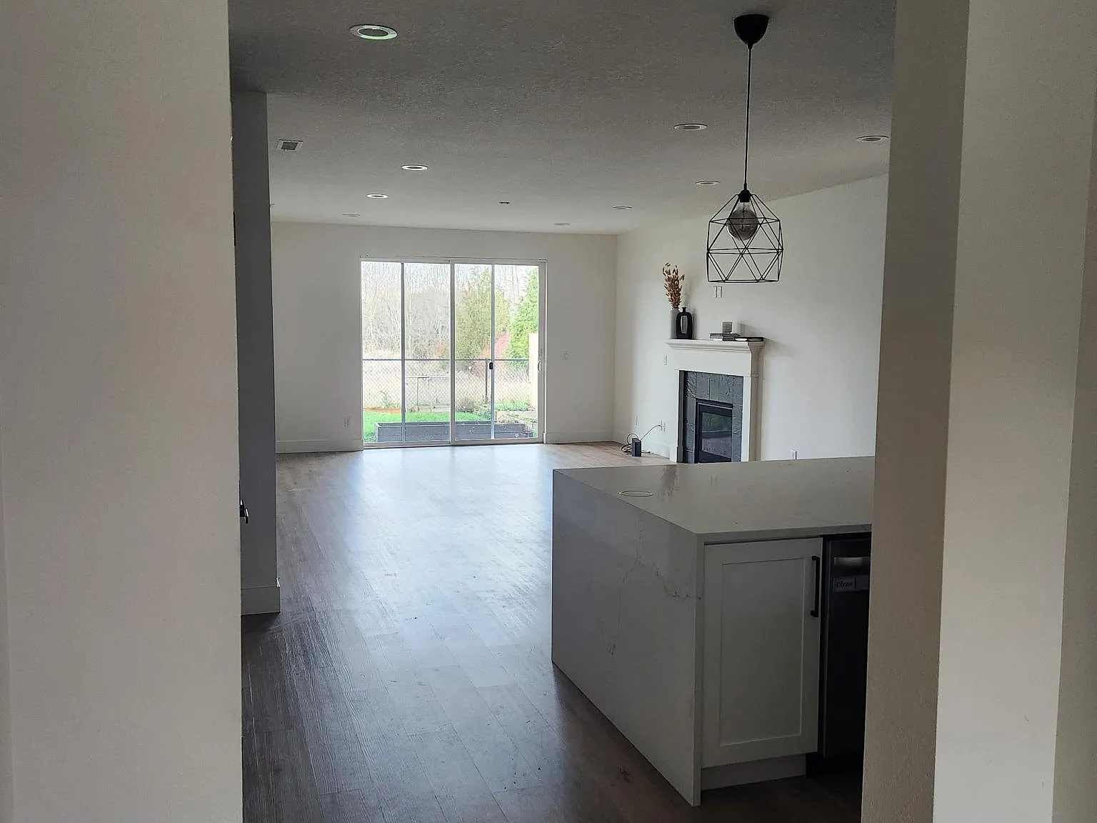 14100 NE 102nd St — Photo 3