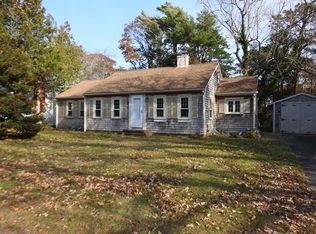 54 2nd Ave, Hyannis, MA 02601