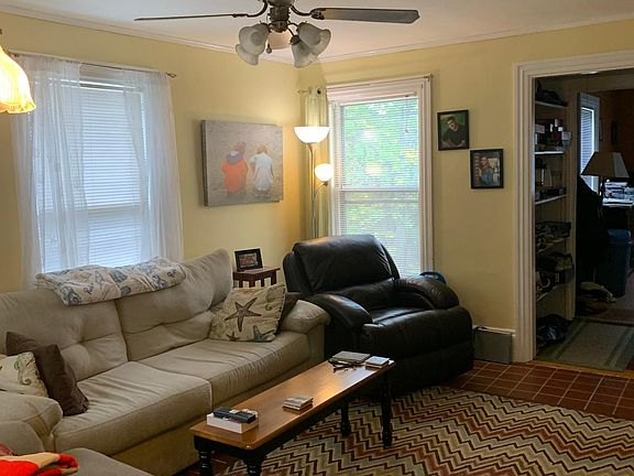4th image of 12 Arlington St #2