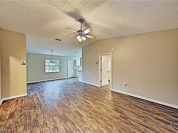 4th image of 5654 Lagustrum Ln
