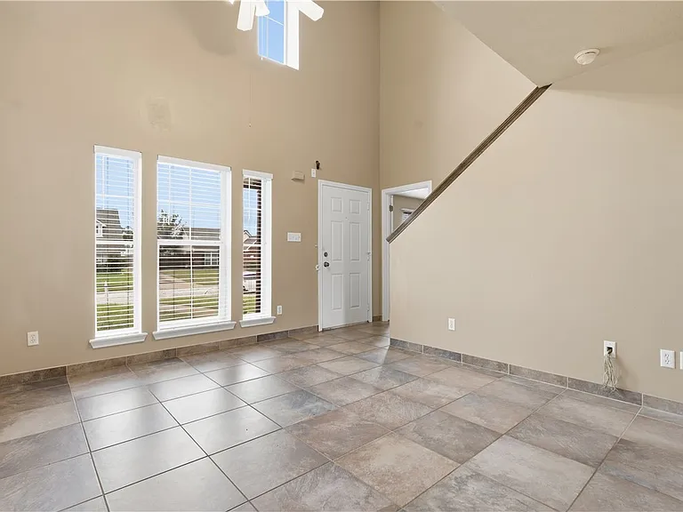 2443 Pintail Loop — Photo 26