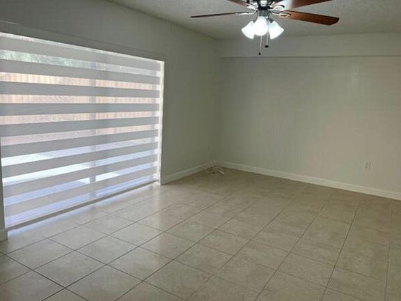 5th image of 507 Green Springs Place