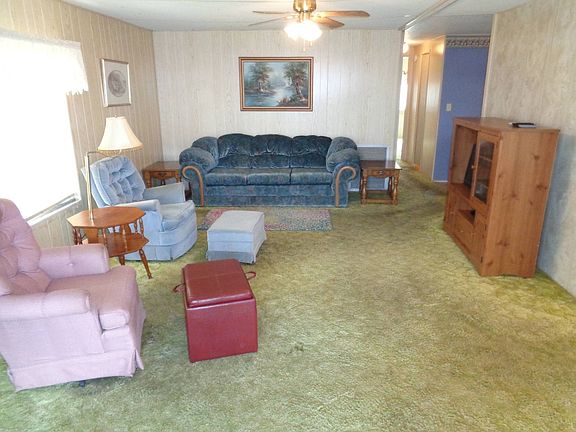 3rd image of 712 Stokely Ln