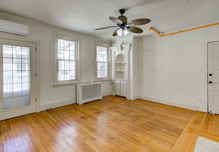 515 Locust St #2 — Photo 9