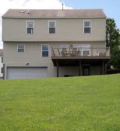 2nd image of 38 Elkie Dr