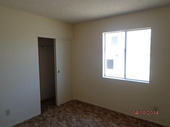 5th image of 18570 Live Oak St