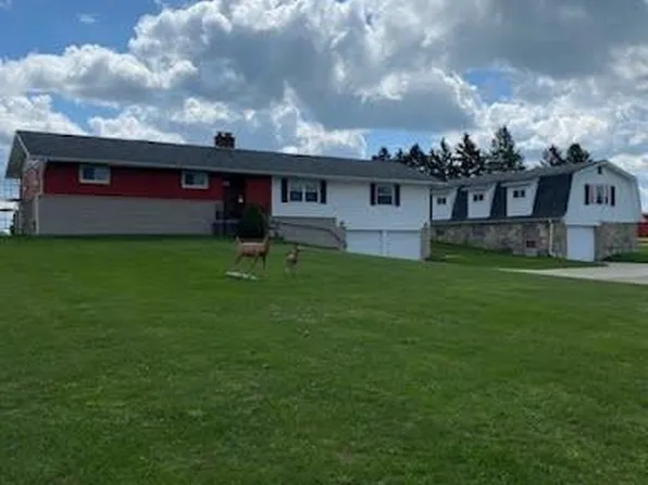 1590 Whetstone St, Bucyrus, OH 44820