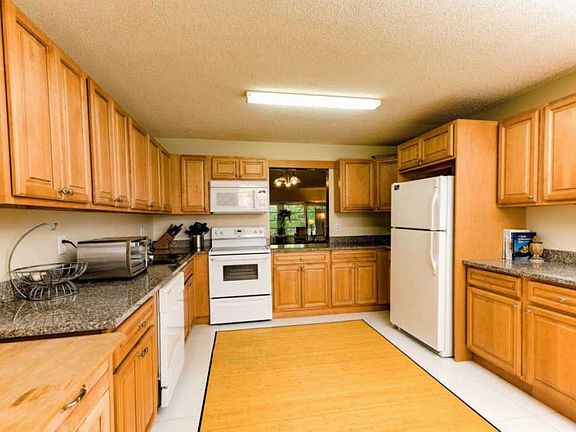 5th image of 5131 Petal Pl APT D
