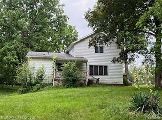19351 Sandborn Rd, Manchester, MI 48158