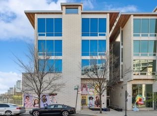 925 N Larrabee St APT 4N, Chicago, IL 60610
