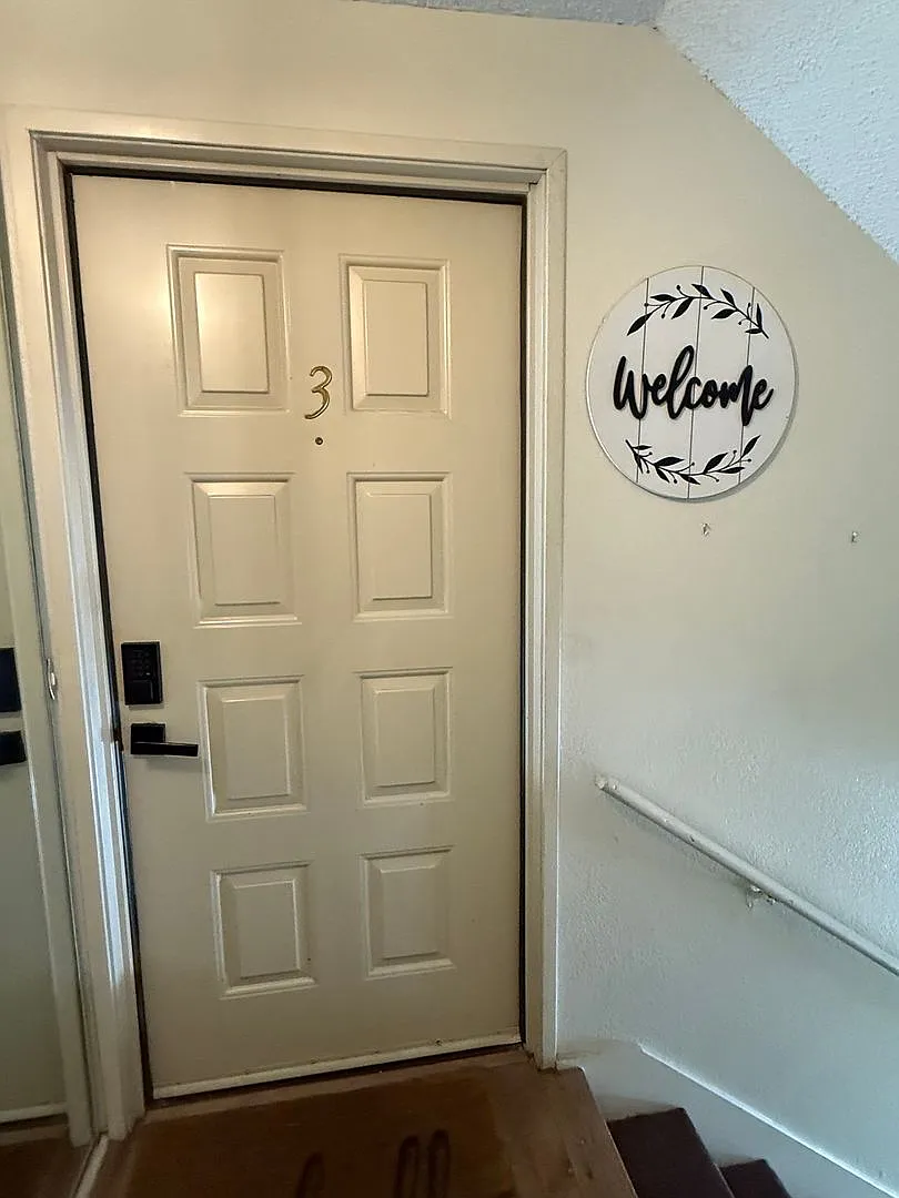 Beautiful Marina View Condo 2BR 2BA Fully Furnished! Turnkey — Photo 3