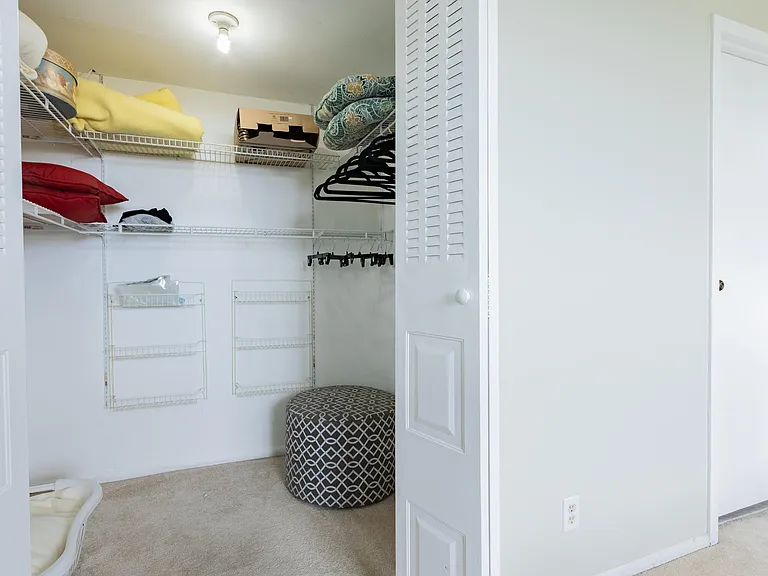 2811 Somerset Dr #412 — Photo 17