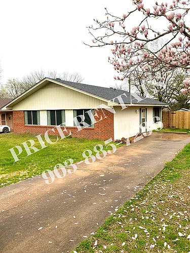 613 League St S Photo 1