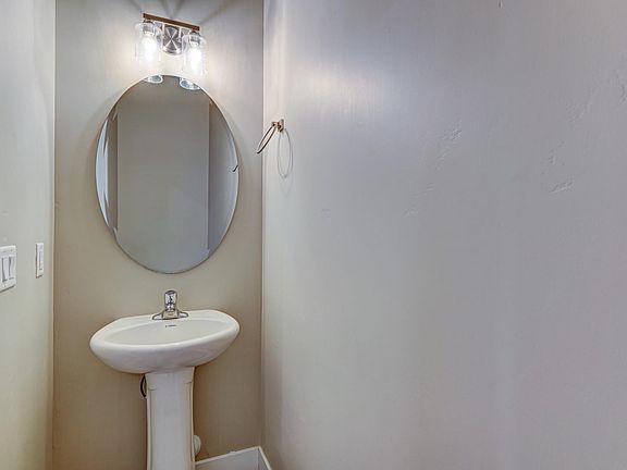 4th image of 3056 N 175 E