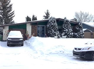 33 Arlington Dr, Saint Albert, AB T8N 2Z1