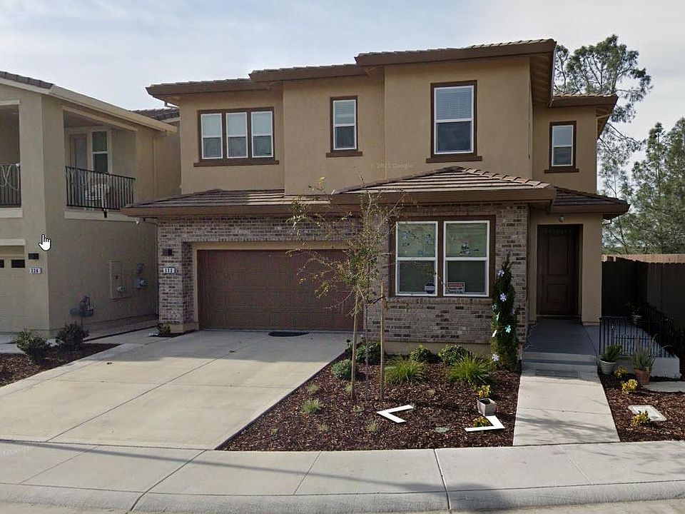 2nd image of 332 Chan Ct