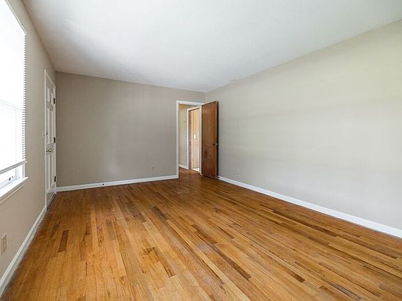 4th image of 145 Smithonia Rd