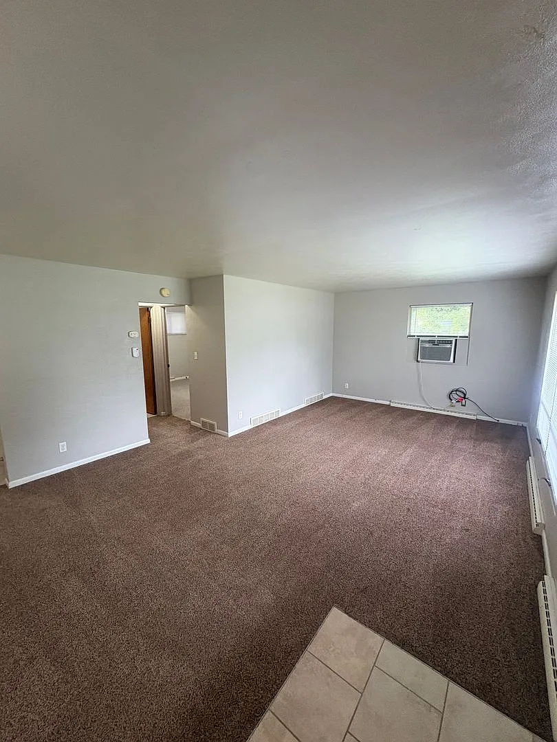 2320 Springfield Road — Photo 3