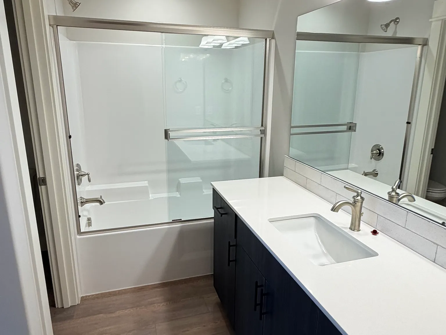 3 bed, 1737 sqft, $2,795 — Photo 3