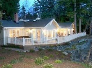 4214 Forest Beach Dr NW, Gig Harbor, WA 98335