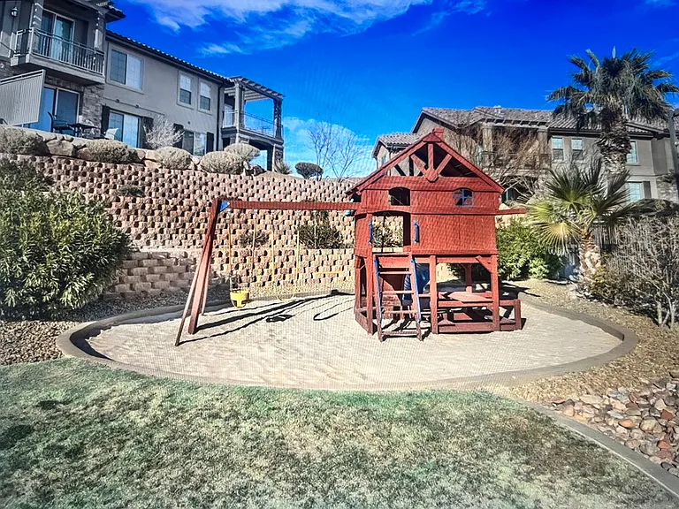 810 S Dixie Dr #26 — Photo 20